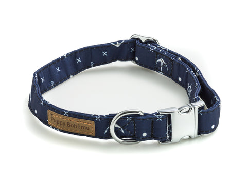 Sailor collar
